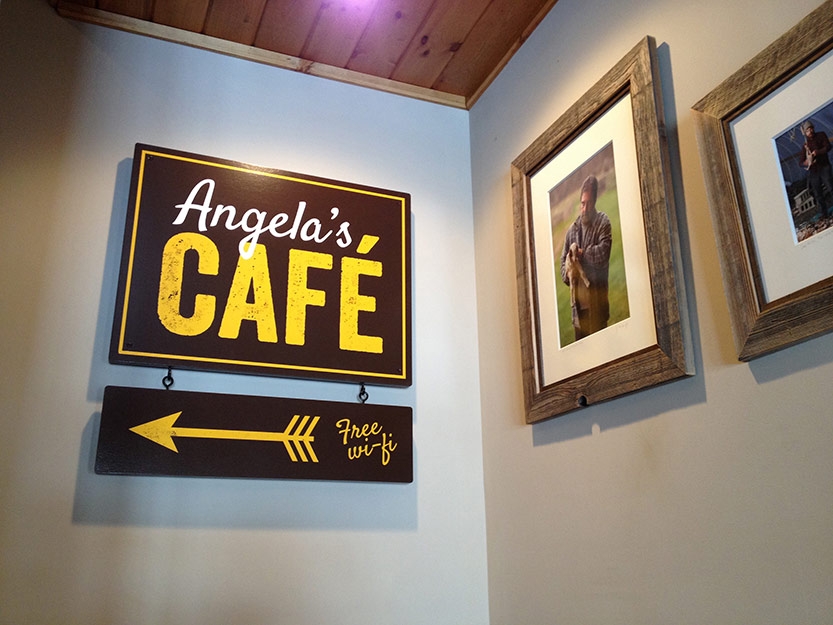 Eastman's Corner café sign